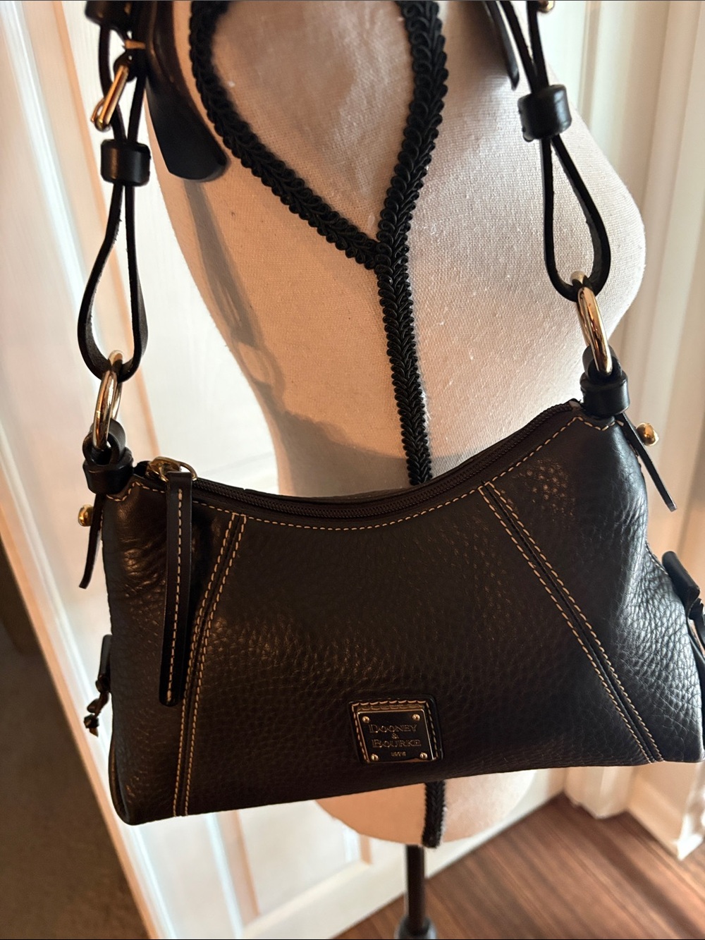 Dooney&Bourke Black Leather Bag